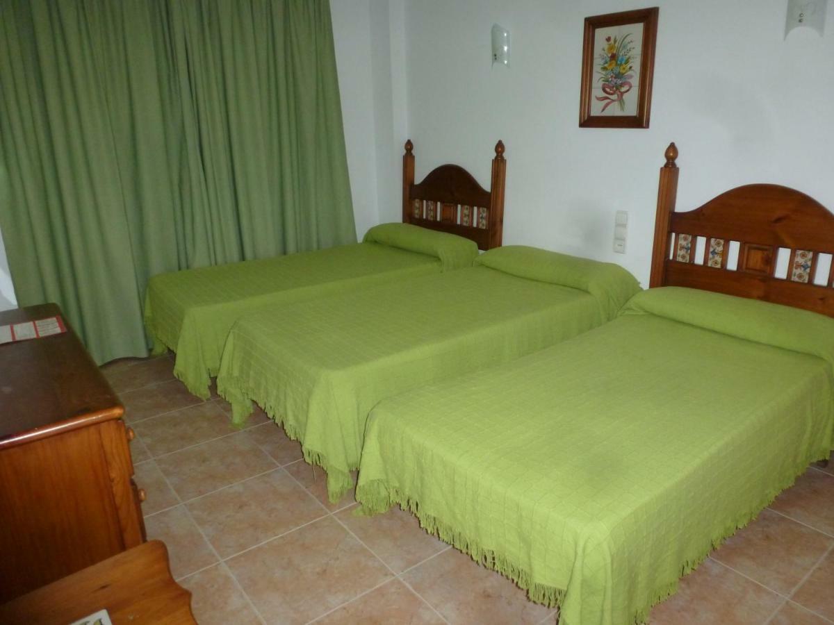 Habitación Triple con baño privado